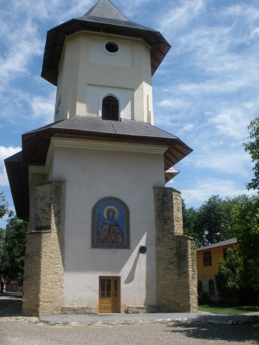 Asociaţia De Ajutor Social A Fecioarei Maria şi Cuvioasa Parascheva - foto 10