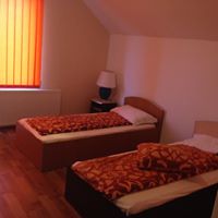 Asociaţia Iubim Viaţa - Rezidenta Lucia -Satu Mare - foto 3