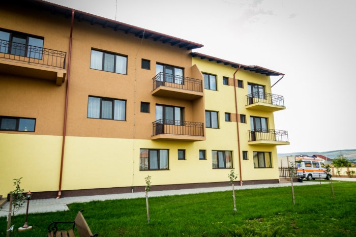 Camin Batrani Asistmed - foto 4