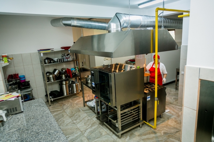 Camin Batrani Asistmed - foto 5