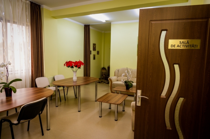 Camin Batrani Asistmed - foto 7