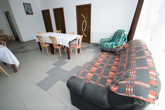 Camin Pentru Batrani Casa Nucet - foto 2