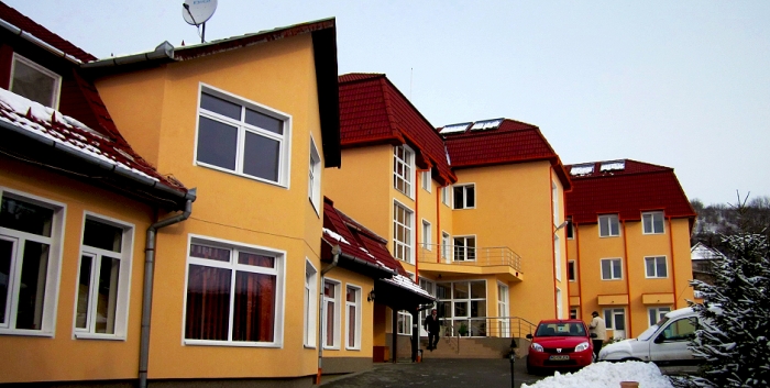 Căminul De Bătrâni Amicus