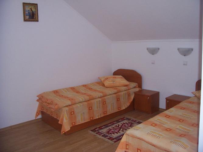 Caminul Sfanta Elena - foto 6