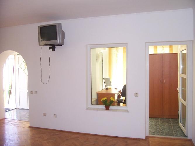 Caminul Sfanta Elena - foto 8