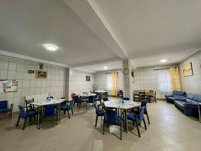 Casa De Bătrâni Sfânta Treime - foto 2