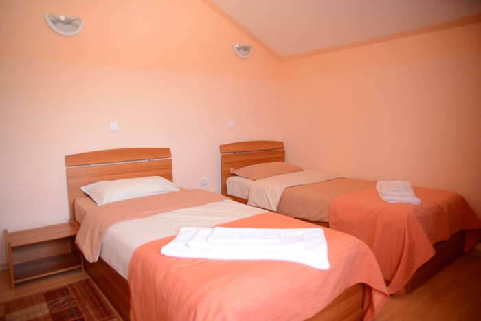 Casa Pentru Bunici Maria Mirabela - foto 3