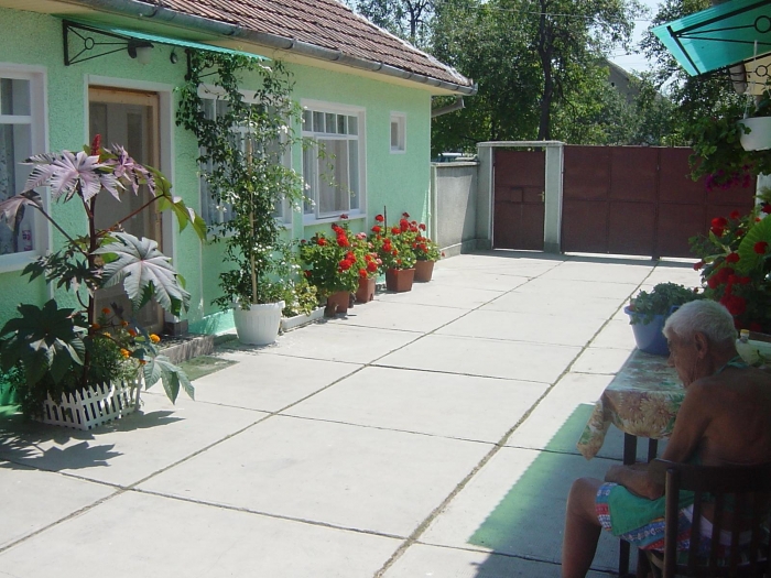 Centrul pt. Persoane in Varsta Gianina - foto 4