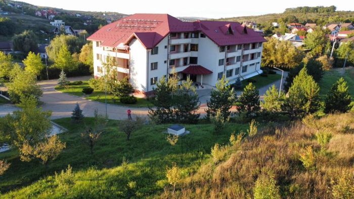 Centrul Rezidențial Seniorum