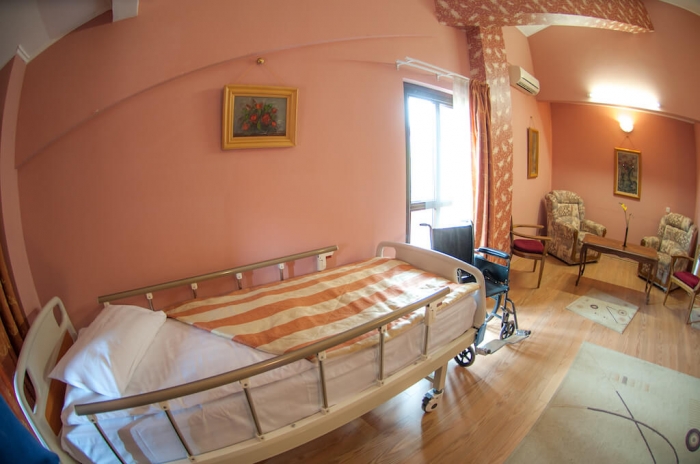 Egregora Clinica Geriatrica Si De Recuperare
