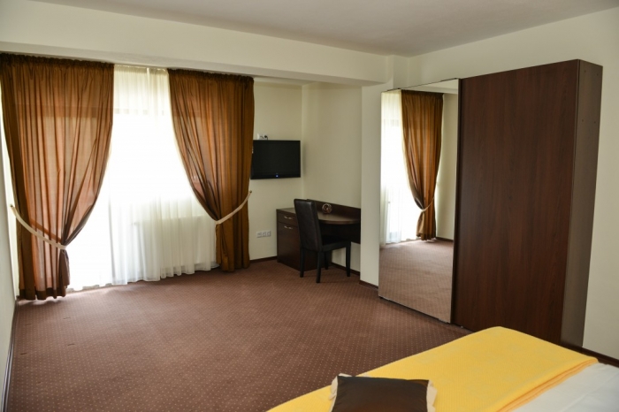 Paradisul Montan - foto 11